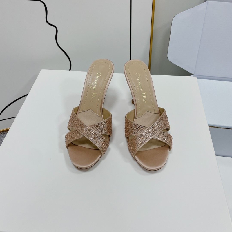 ch**an D*or slippers